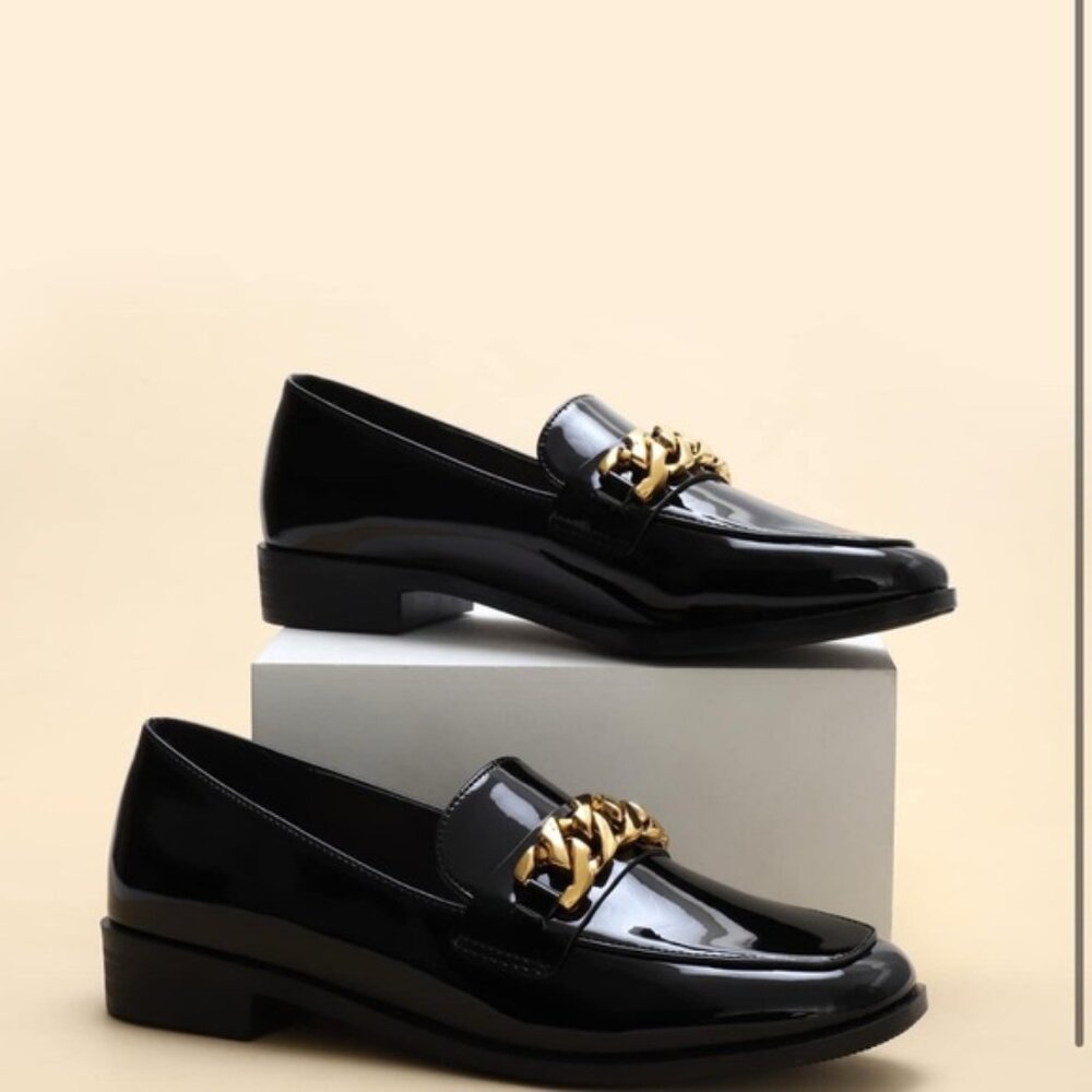 Shein Black and Gold Patent Leather Loafers Size 8